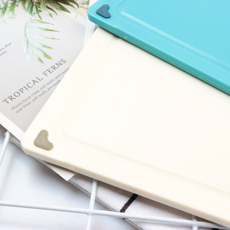 Four Piece Set Of Household Plastic Cutting Board