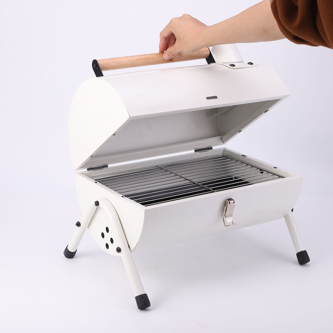 Portable And Versatile Grill