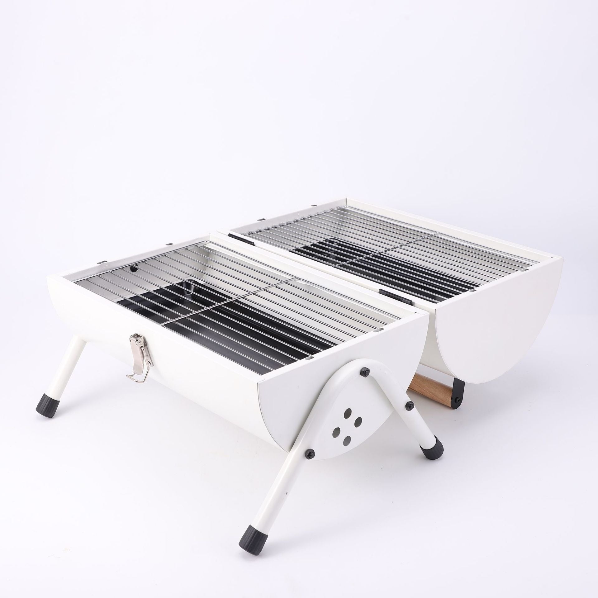 Portable And Versatile Grill