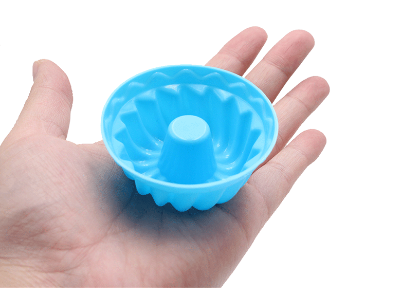 Twelve-Piece Silicone Muffin/Cupcake Set